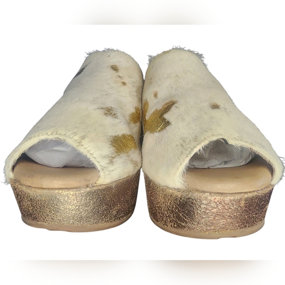 Chocolat Blu Viona Calf Hair Clog, Womens 7.5​ - Picture 4 of 12